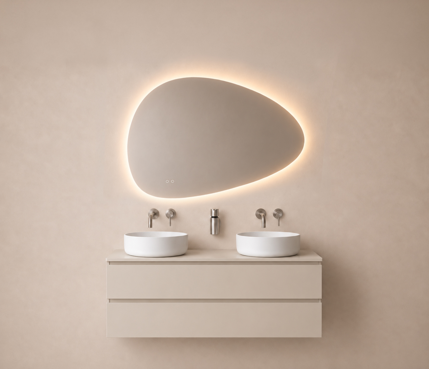 Lumora spiegel organisch met LED, dimbaar en spiegelverwarming 120 x 80 cm